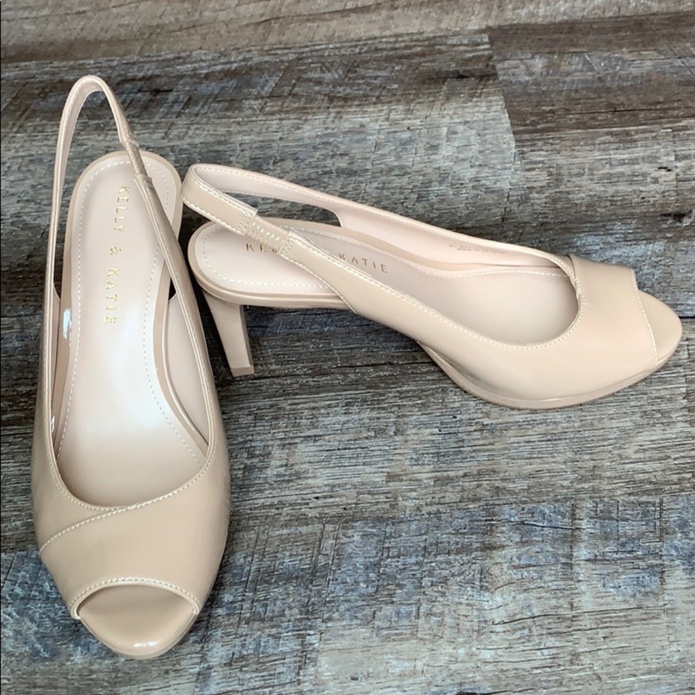 Nerani platform sandal